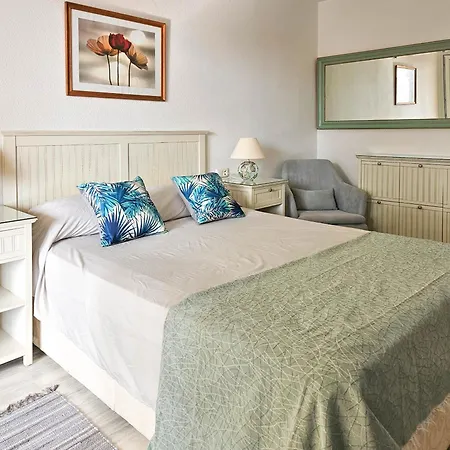 2 Bed Garden Mimosas Cabopino Apartment Marbella